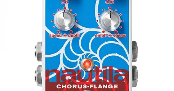Shop Online Digitech Nautila Chorus/Flanger Pedal - Dubai